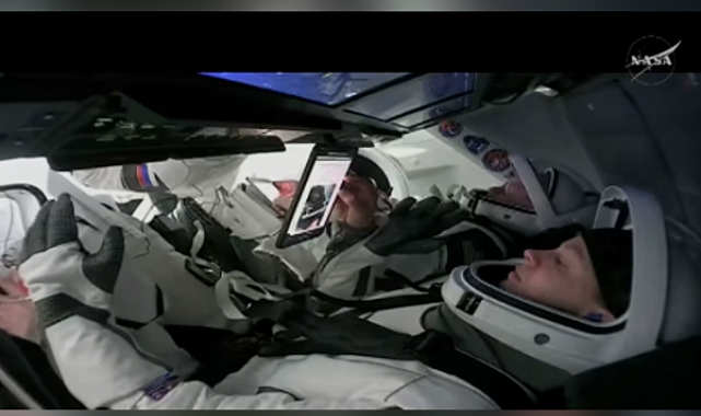 Dört astronot hastalık nedeniyle Uluslararası Uzay İstasyonu'ndan Dünya'ya dönüyor