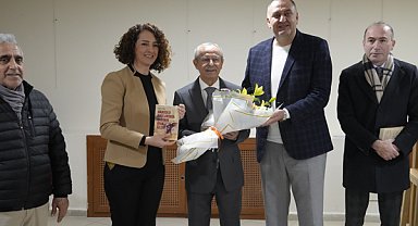 Eğitimci ve yazar Osman Ünal, Kartal'da okurlarıyla buluştu