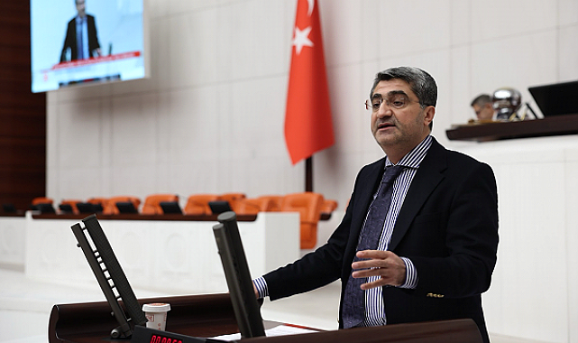 Ekmen: İktidarın kontrolündeki dizi sektörüne bir çekidüzen vermenizi bekliyoruz