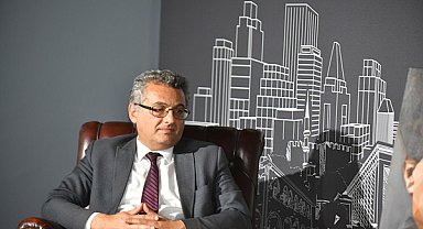 Erhürman’dan, Türk bayrağına yapılan saldırıyı kınama mesajı