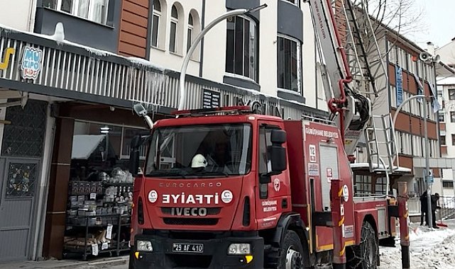 Gümüşhane’de buz sarkıtlarına karşı temizlik çalışması başlatıldı