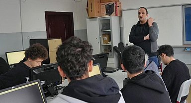 İETT’den okullara bilgisayar desteği