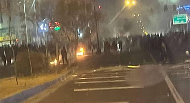 İran'ın son şahının oğlu: ‘'Yardım yolda'’