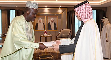 Katar, Gambiya ve Endonezya büyükelçilerinin güven mektuplarını kabul etti