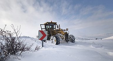 Kayseri’de 6 İlçede 24 mahalle yolu ulaşıma açıldı