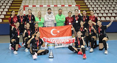Kepez Belediye Yıldız Kızlar Hentbol Takımı, Türkiye Şampiyonu oldu