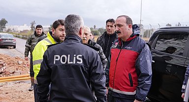 Konyaaltı’nda fırtına sonrası hasar tespit çalışmaları başlatıldı