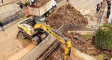 Mersin’de kuvvetli yağış ve derelerdeki taşkınlara müdahale edildi
