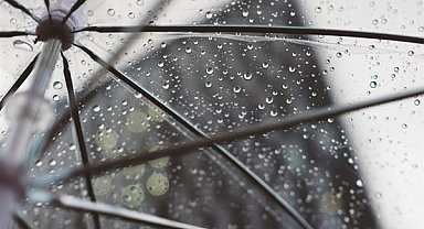 Meteoroloji’den kuvvetli yağış, rüzgar ve çığ uyarısı