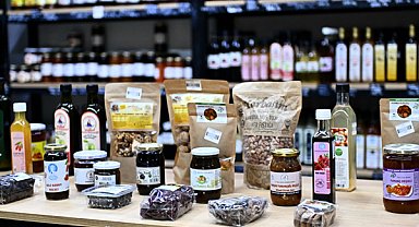 Muratpaşa Kadın Kooperatifleri Ürün Satış Mağazası gelirini artırıyor