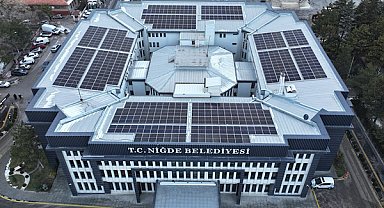 Niğde Belediyesi hizmet binasında fosil yakıt kullanımını sonlandırdı