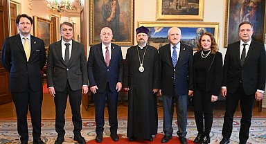 Özdağ ve Zafer Partisi heyeti İstanbul’da ziyaretler gerçekleştirdi