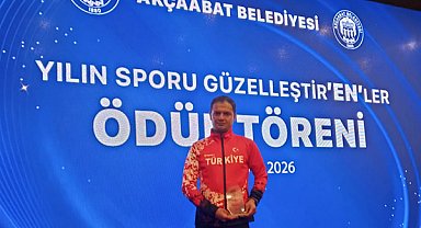  Öztürk’e “Yılın Sporu Güzelleştiren Özel Sporcusu” ödülü