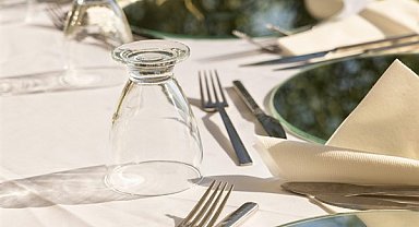 Restoran ve kafelerde servis ücreti ve kuver alınamayacak