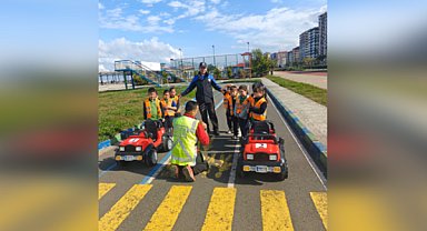 Rize İl Emniyet Müdürlüğünce önleyici faaliyetler kapsamında çalışmalar gerçekleştirildi