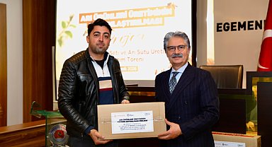 Samsun Büyükşehir Belediyesi'nden arı yetiştiricilerine destek