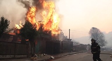 Şili, 20 kişinin ölümüne neden olan orman yangınları nedeniyle ''afet durumu'' ilan etti