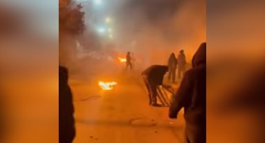 The Guardian: İran'da protestolar, yavaşlamış görünüyor