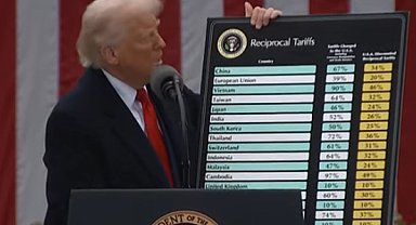 Trump, Güney Kore ithalatına uygulanan ABD gümrük vergilerini yüzde 25'e çıkardı