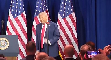  Trump'ın tehdidi: Grönland planına karşı çıkan ülkelere gümrük vergisi uygulanacak