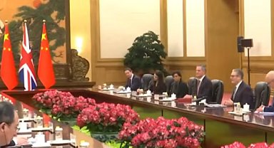 Trump Starmer'ın Çin ile ilişkileri yeniden başlatmasının 