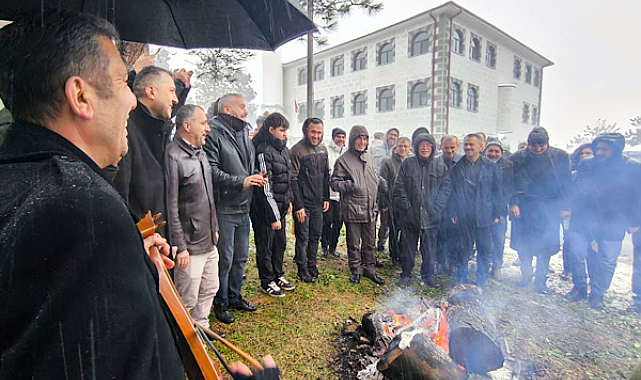 Vali Aktaş, Hamsi Günü programına katıldı