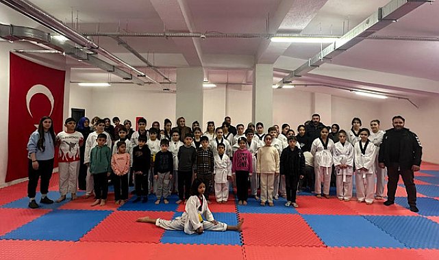 Van Büyükşehir Belediyespor’da taekwondo kuşak sınavı heyecanı yaşandı
