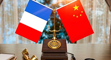 Wang Yi: Çin ve Fransa, iletişim ve koordinasyonu güçlendirmeli