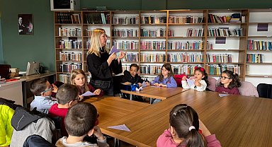 Yalova Kent Kütüphanesi’nde origami ve masal etkinliği yapıldı