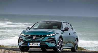 Yeni PEUGEOT 408’in dünya prömiyeri Brüksel Otomobil Fuarı’bda yapılacak