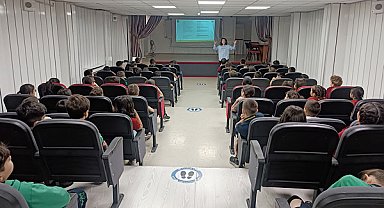 Yenimahalle’de öğrencilere sıfır atık ve iklim değişikliği eğitimi verildi