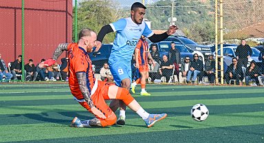 27. Geleneksel Halı Saha Futbol Turnuvası'nda madalyalar verildi