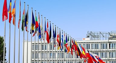 AB, 6 bin Euro maaşlı 750 personel alacak