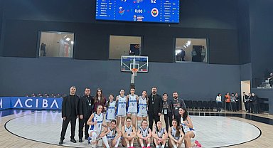 Adana Büyükşehir Belediyesi Spor Kulübü, Fenerbahçe Kadın Basketbol Takımı’nı mağlup etti