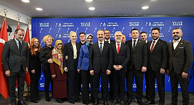 Ağıralioğlu: Kürt Türkmensiz, Türkmen Kürtsüz olmaz; Ama Türkmen de Kürt de Aposuz olur