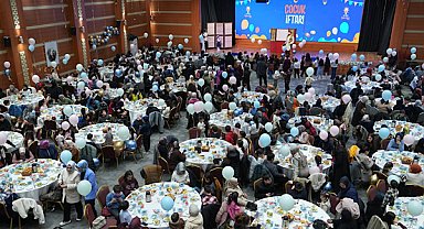 AK Parti İstanbul İl Başkanlığı’nda çocuk iftarı düzenlendi