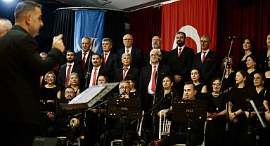 Aliağa'da Türk halk müziği eserleri seslendirildi