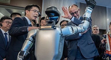 Almanya Başbakanı Merz, Hangzhou merkezli Unitree Robotics şirketini ziyaret etti