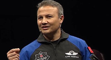 Alper Gezeravcı, şehit çocuklarıyla bir araya geldi