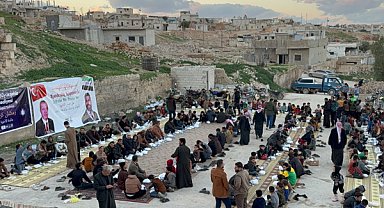 Altay: Suriye’de kardeşlerimizle buluşmanın huzurunu yaşıyoruz 