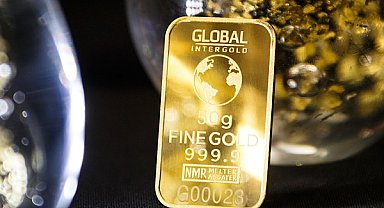 Altın fiyatları yeniden 5 bin doların üzerine yükseldi