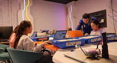 Antalya Bilim Merkezi'nde bilim kampları yapıldı