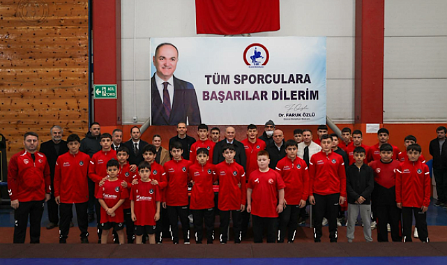 Ascarrier Otomotiv’den Düzce Belediyesi Güreş Kulübü sporcularına malzeme desteği