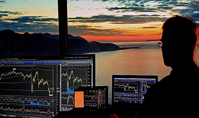 Avrupa borsaları bilançoların öne çıktığı günde karışık seyirle açıldı