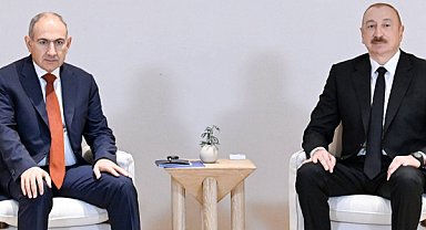 Azerbayan Cumhurbaşkanı Aliyev, Ermenistan Başbakanı Paşinyan ile görüştü