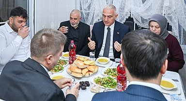 Bakan Ersoy, Kırıkkale’de iftar ve ziyaret programlarına katıldı