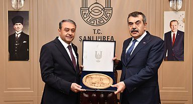 Bakan Tekin'den Şanlıurfa Valiliğine ziyaret