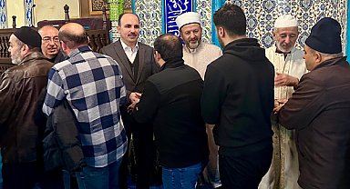 Başkan Altay Kapı Camii’nde Berat Kandili’ni Konyalılarla karşıladı