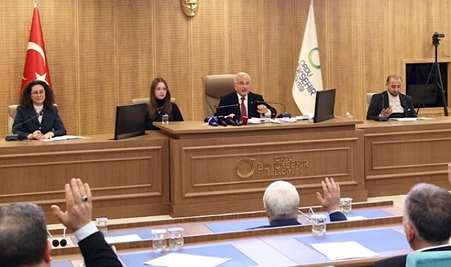 Başkan Güler: Güçlü kadromuzla güçlü Ordu’ya doğru hızlı adımlarla gidiyoruz