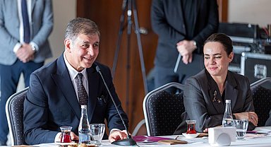 Başkan Tugay: Asla teslim olmamalı, haksızlığı kabullenmemeliyiz